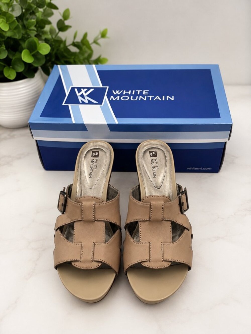 NIB White Mountain Mimic Slide Sandals